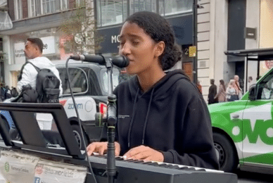 Met Police apologises for officer who tried to shut down gospel singer