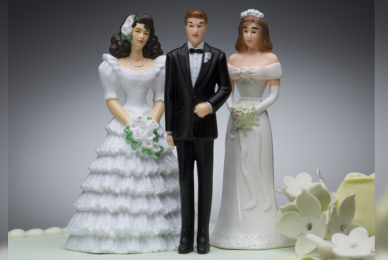 Utah Senate supports decriminalising polygamy