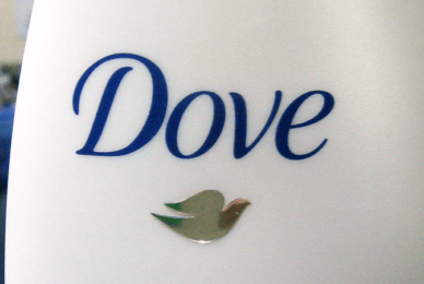 Dove includes man in ‘Real moms’ ad