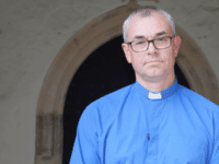 Vicar quits over transgender ‘silencing’